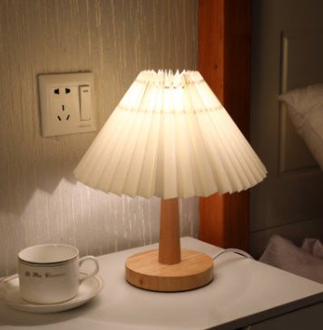 Vintage Pleated Lamp Dimmable  Table Light